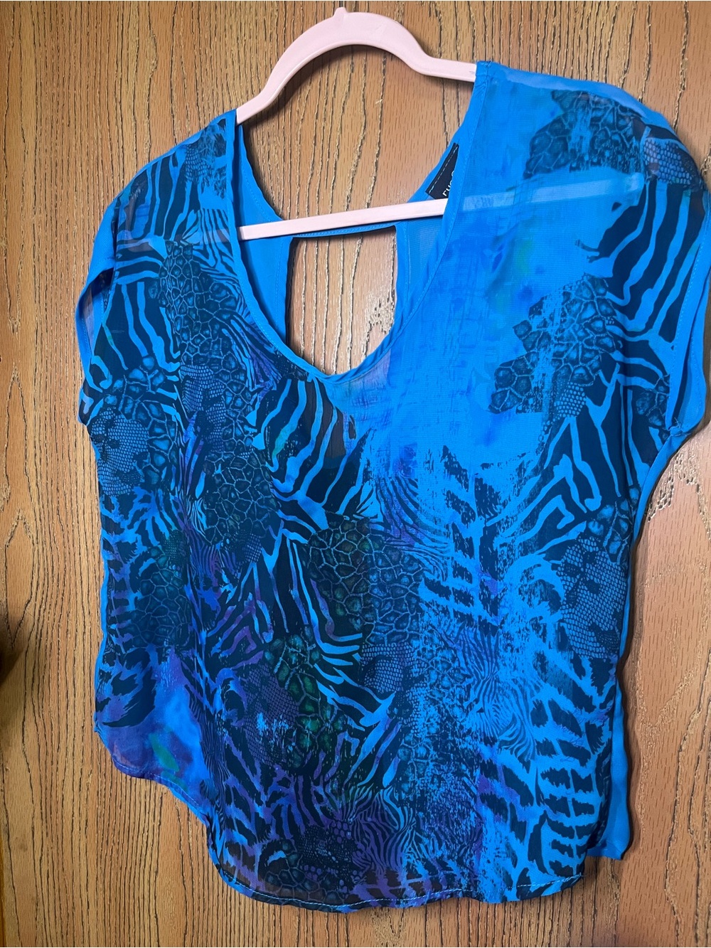 Rue21 Blue and Black Animal-Print V-Neck Blouse